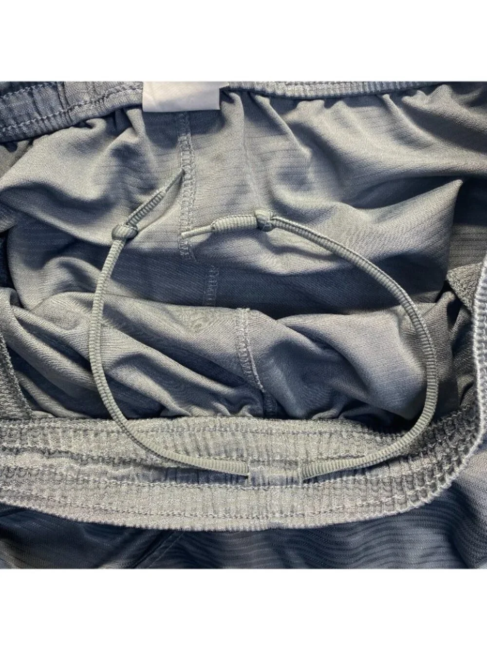 Nike Shorts Mens Medium Silver Training Workout Elastic Waist Work Size XL